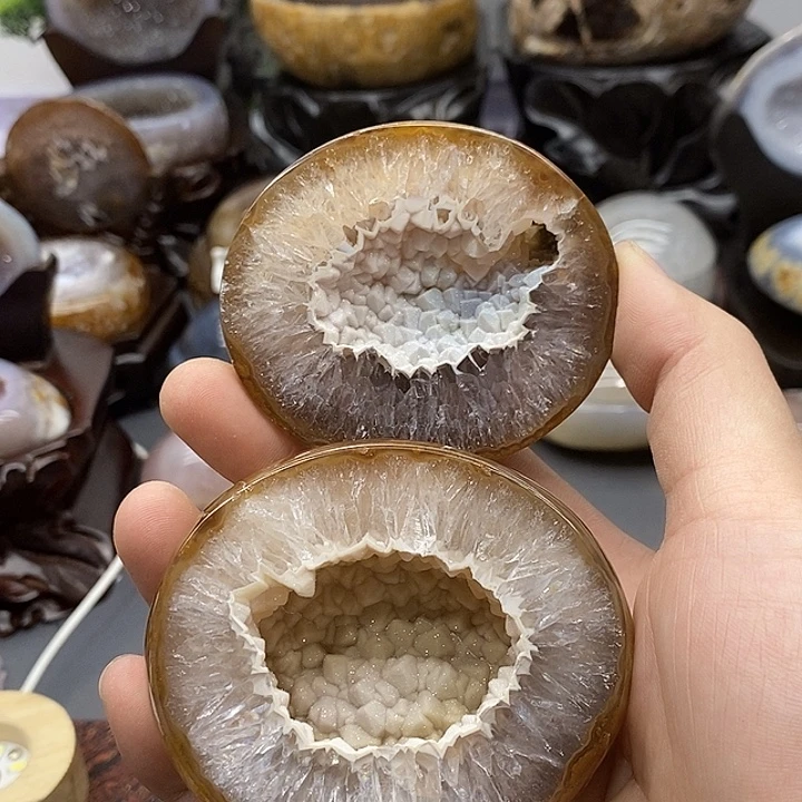 水晶摆件未镶嵌聚宝盆