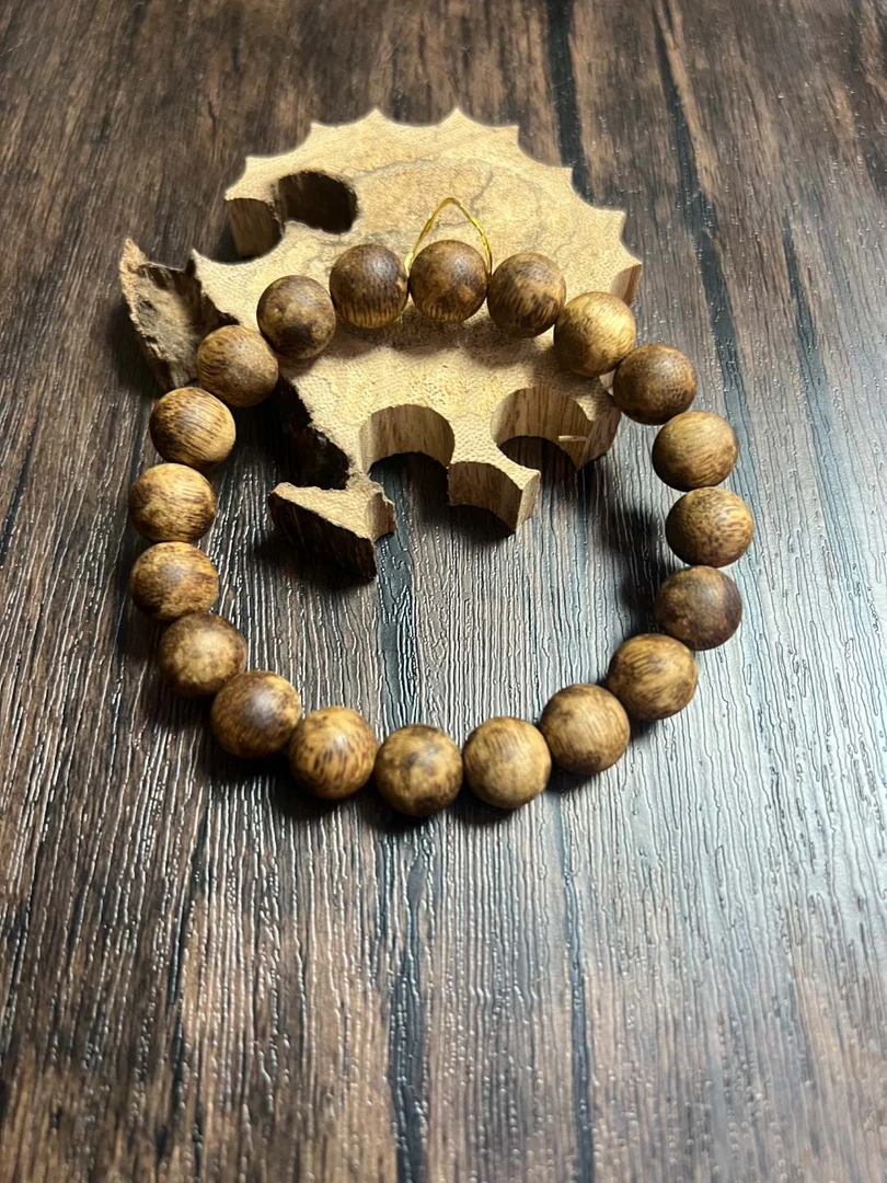 PXJ021025012125海南奇楠沉香手链1.0单串多样性发一条