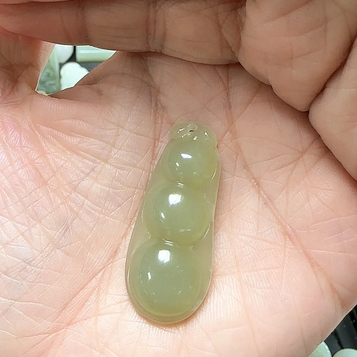 和田玉未镶嵌吊坠(不含链)