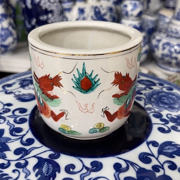 陶瓷制品摆件粉彩香炉