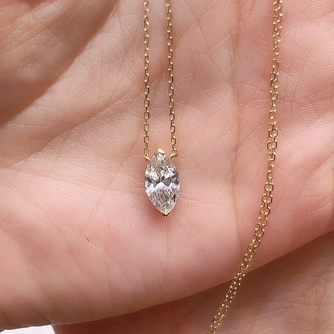 18K金镶嵌项链实验室培育钻石1.039ct K黄马眼形单钻项链45cm