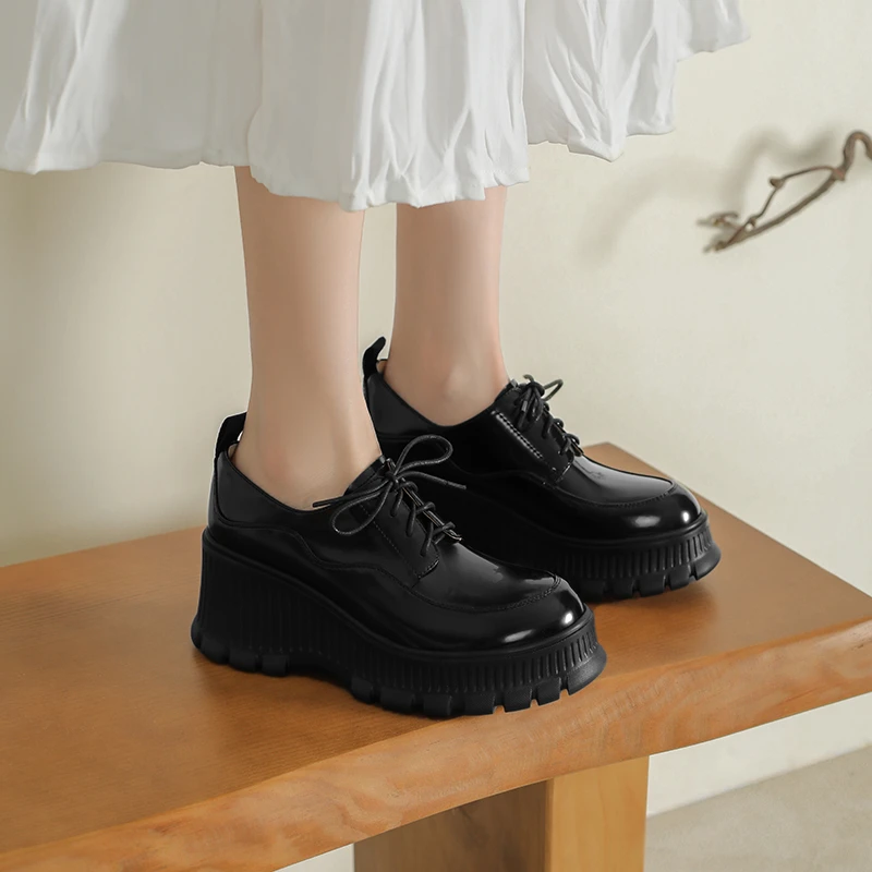 A69黑色2025新款真皮乐福鞋坡跟小个子外增高单鞋女英伦风松糕鞋