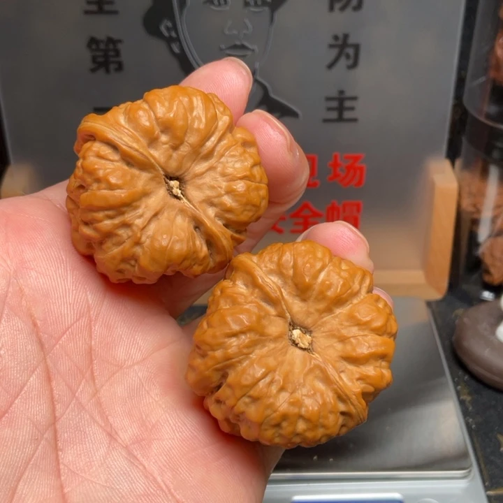 吊坠文玩核桃蛤蟆头39全品一般对