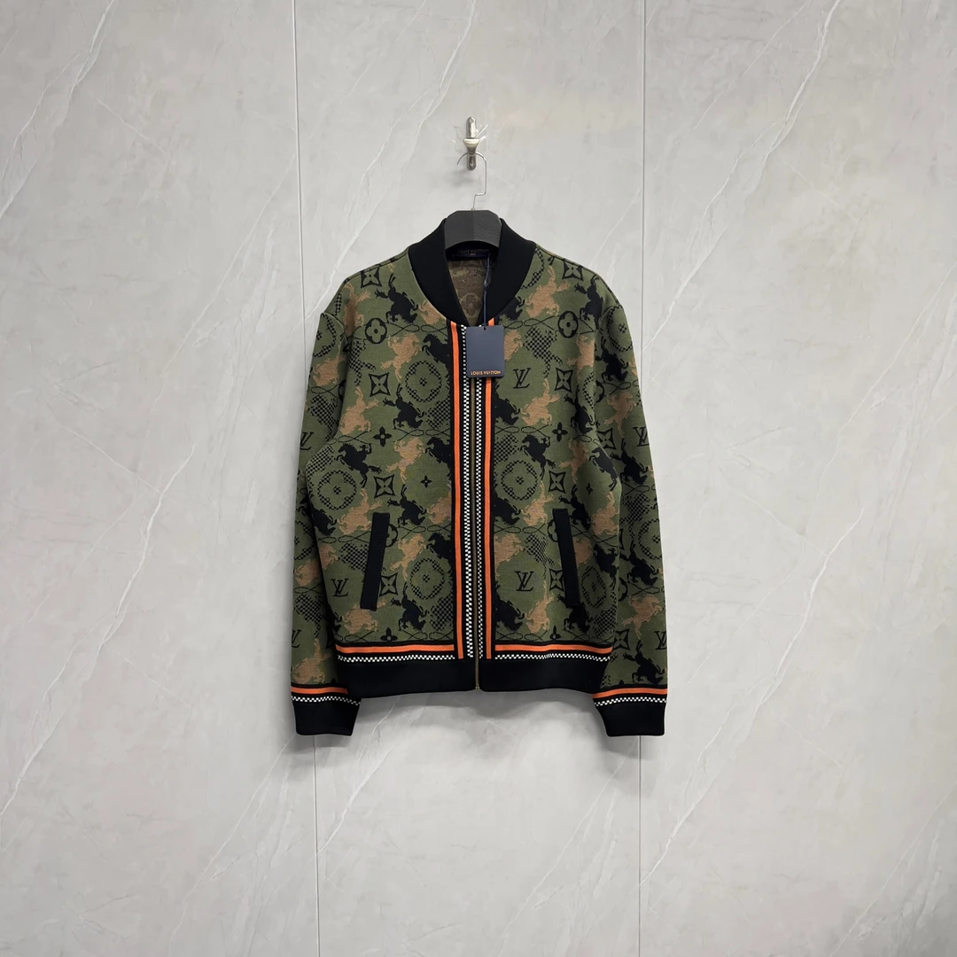 全新未使用 LouisVuitton/路易威登 Lv提花满Logo夹克/RK173/XXL