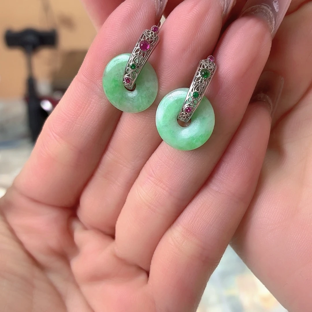 翡翠银S925镶嵌耳饰翡翠