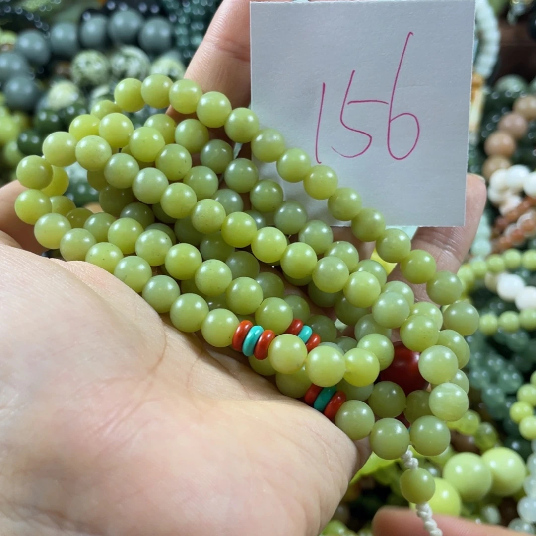 珍***号未镶嵌蛇纹石玉颈饰