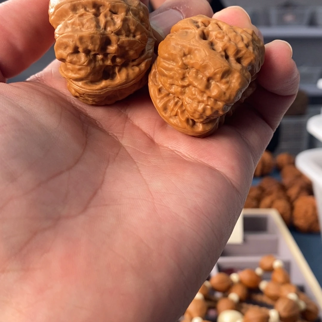 把件文玩核桃微修蛤蟆头40