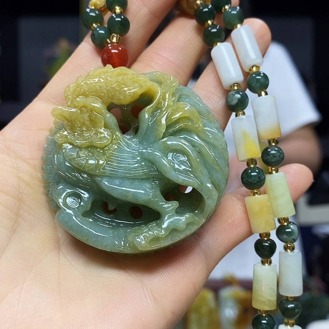 岫玉未镶嵌挂件吊坠