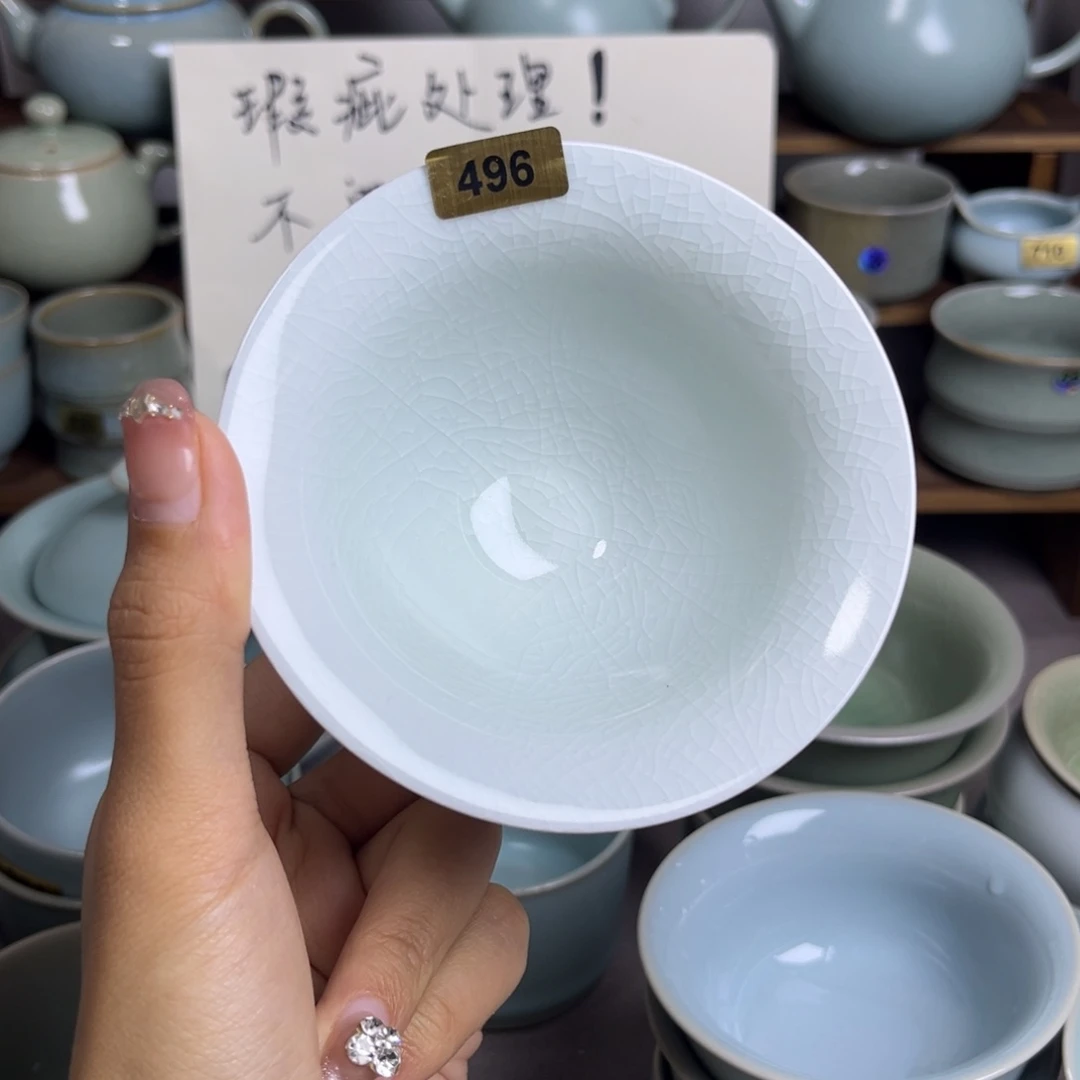 摆件刚**。496哈哈哈哈哈哈哈