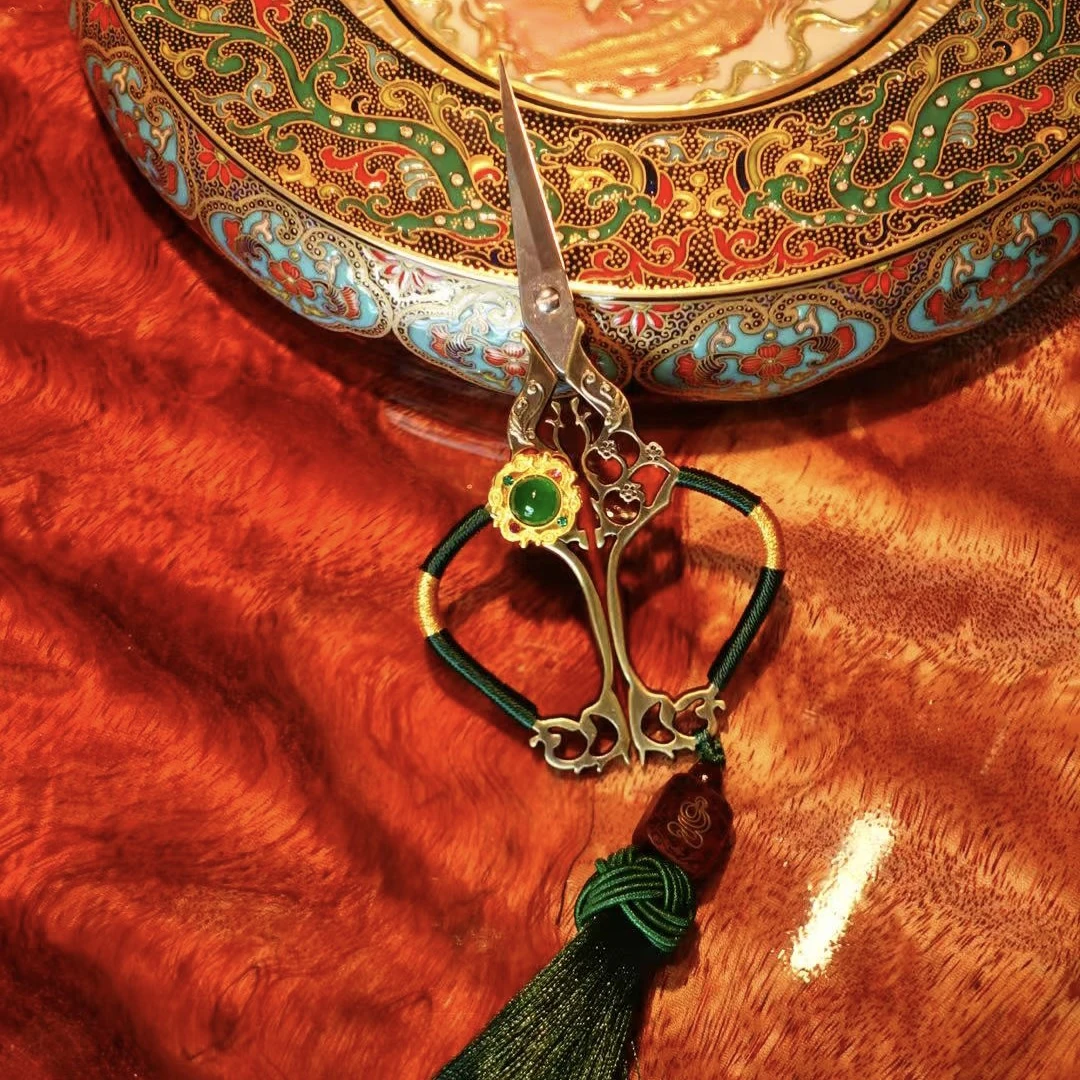 “帝王绿 ”墨绿色小茶剪茶室专用定制手工小剪刀茶叶茶袋茶道配件