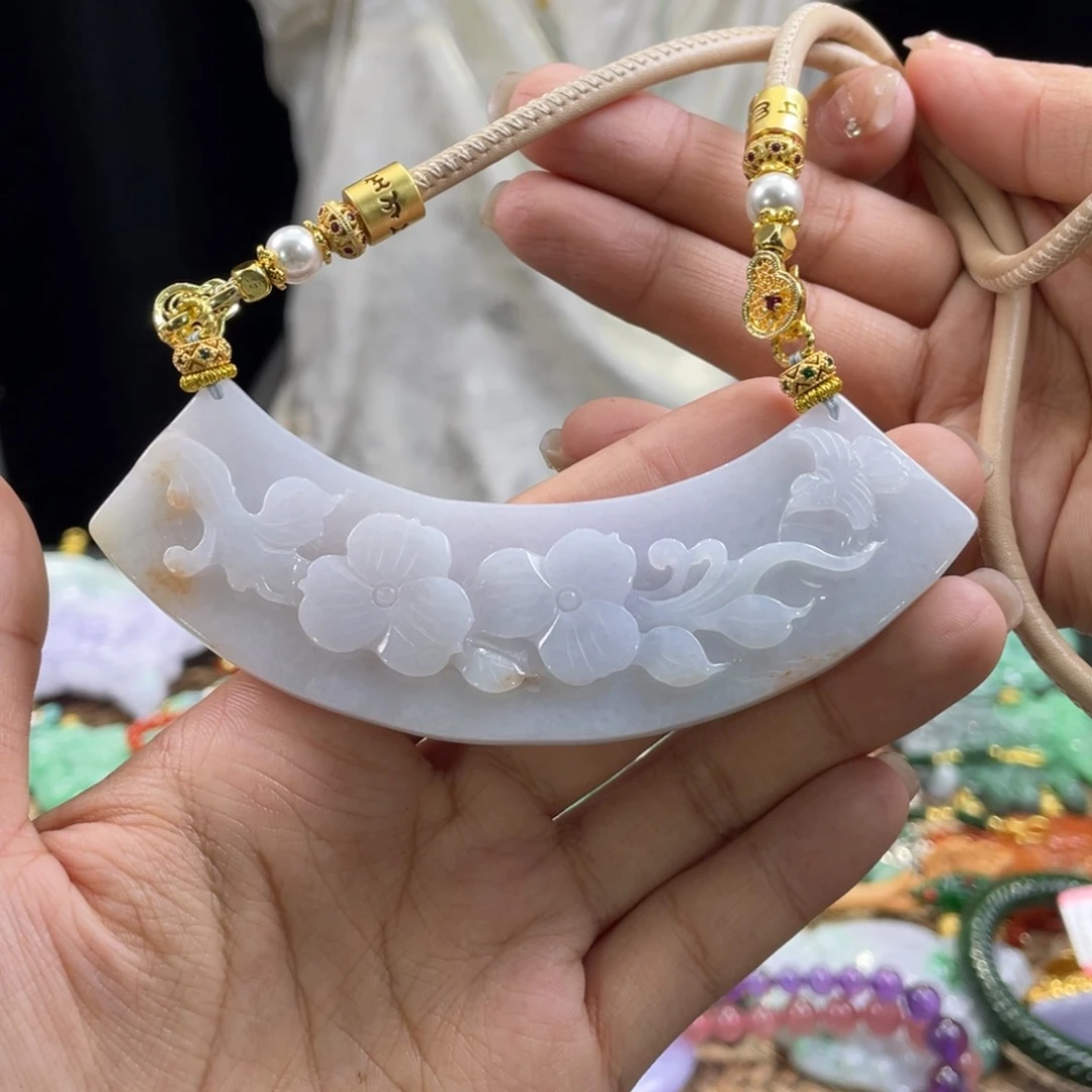 翡翠颈饰未镶嵌代编织