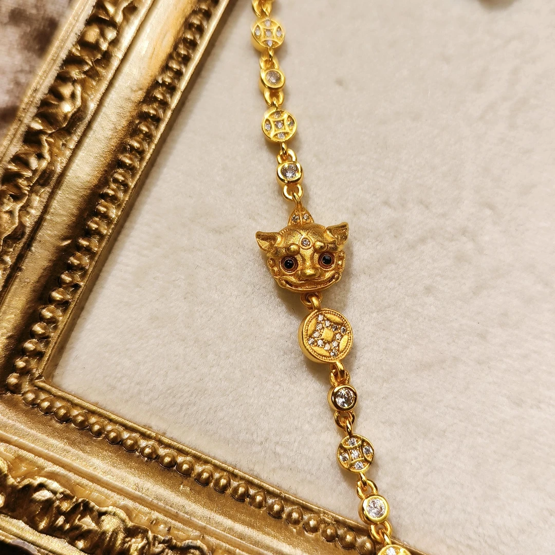 铜合金合成锆石手链 小貔貅手链 不会眨眼哦~