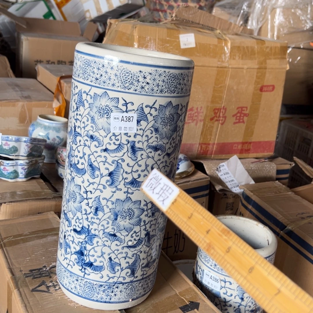 微瑕青花瓷器值得厚爱