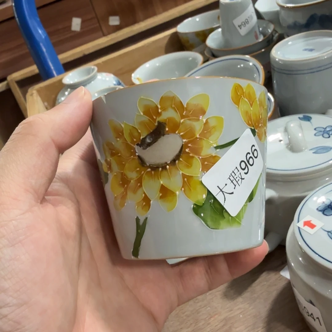 釉下手绘茶具微瑕