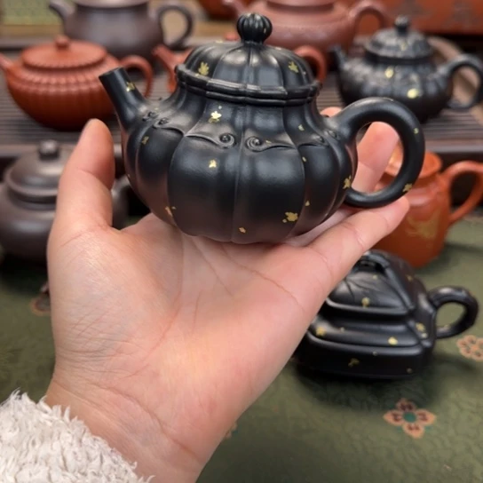 c***g宜兴紫砂容天焐灰洒金