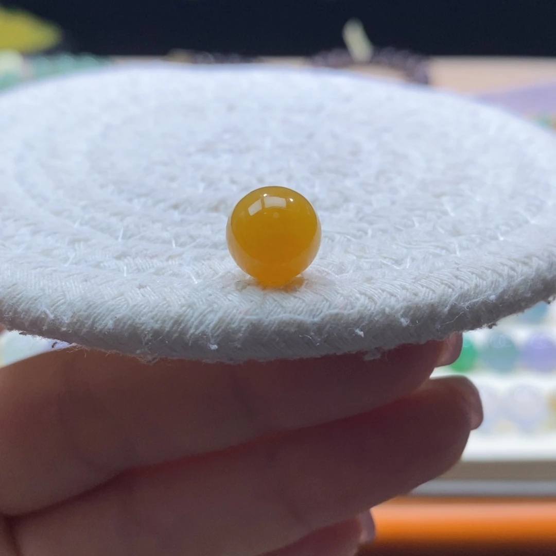 翡翠未镶嵌颈饰满黄卡10mm