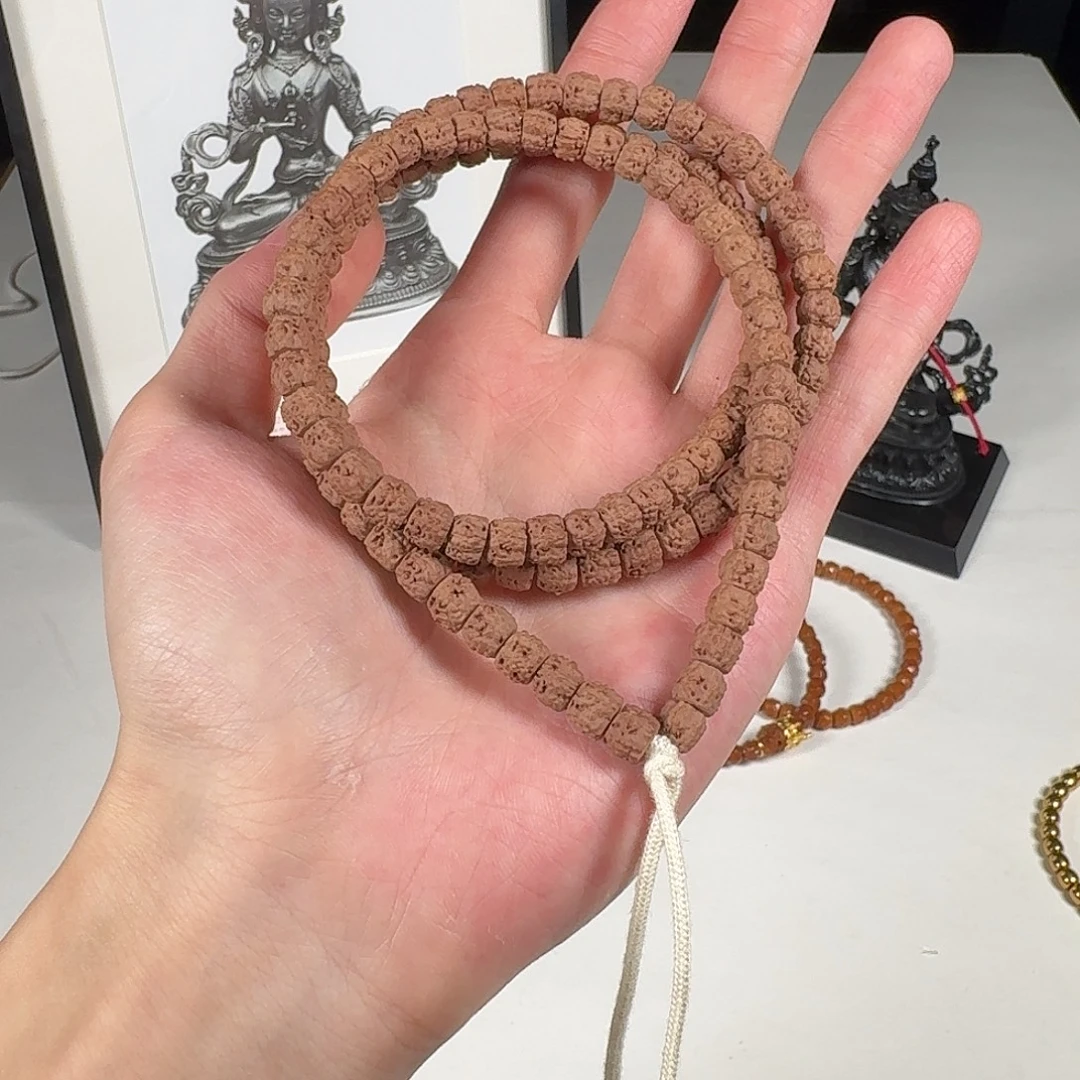 椰蒂手串出去玩出去玩