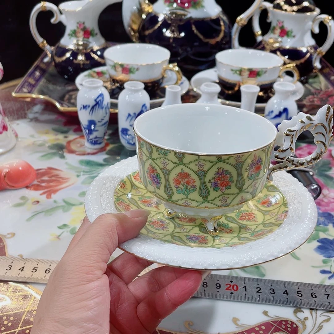 摆件三足咖啡杯碟