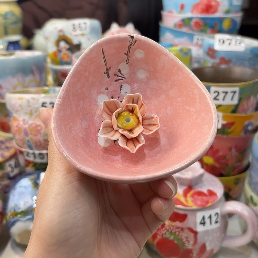 瓷片兔兔好可爱啊我好