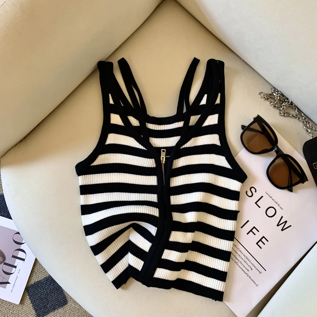 打底背心女款夏季新款洋气内搭吊带背心显瘦无袖短款背心女外穿
