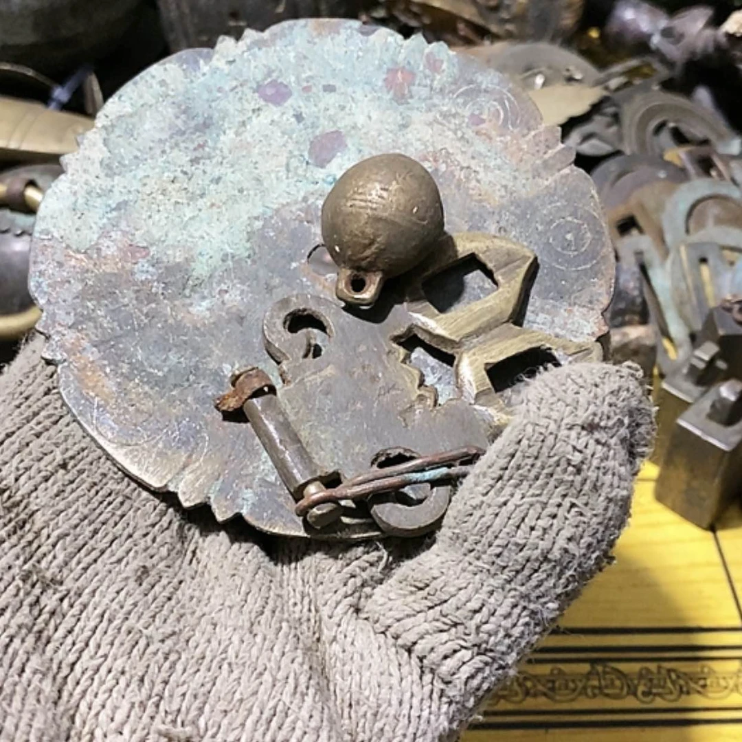 【闪购商品】军*哥金属制品