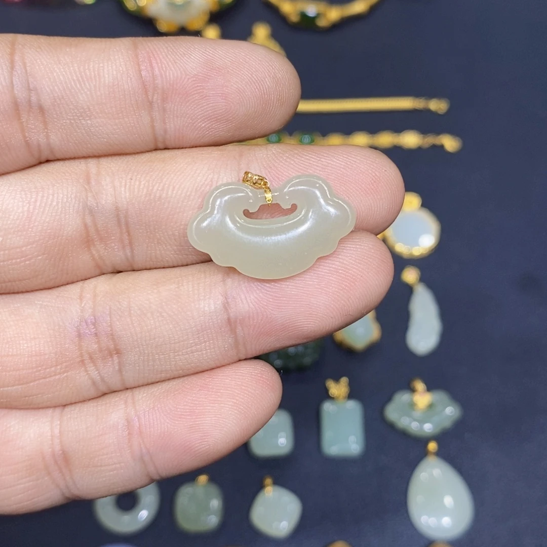 颈饰银S925镀金镶嵌和田玉
