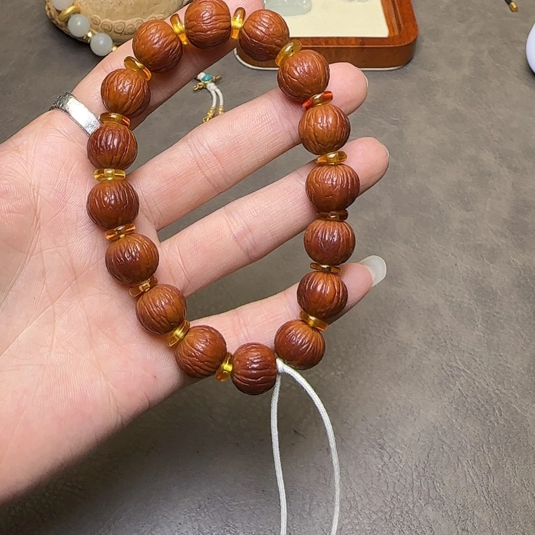 吊坠猴头核桃长188宽7479高7271