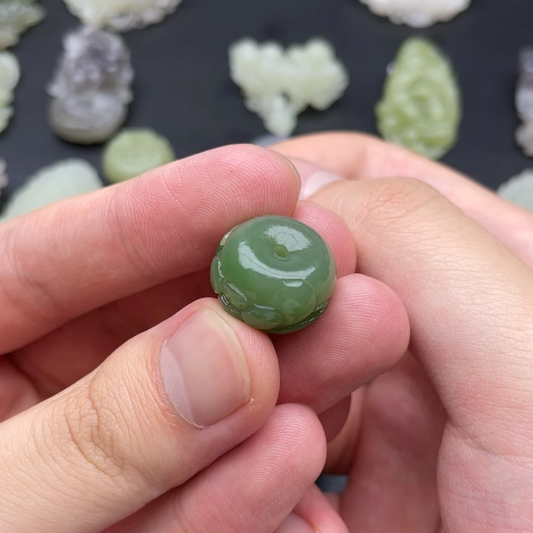 【闪购商品】和田玉未镶嵌颈饰云*.