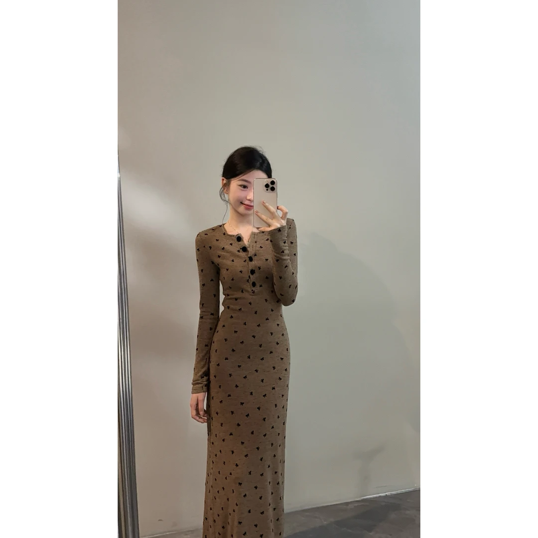 【颂宋】新款纽扣碎花长袖秋季蝴蝶结印花连衣裙长袖裙子DT1625