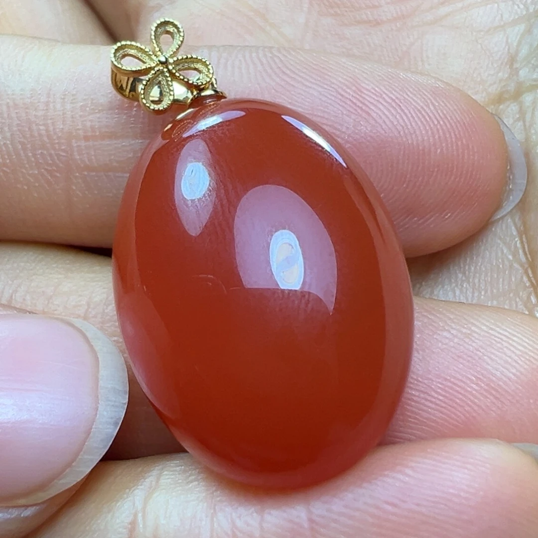 南红玛瑙吊坠18K金镶嵌