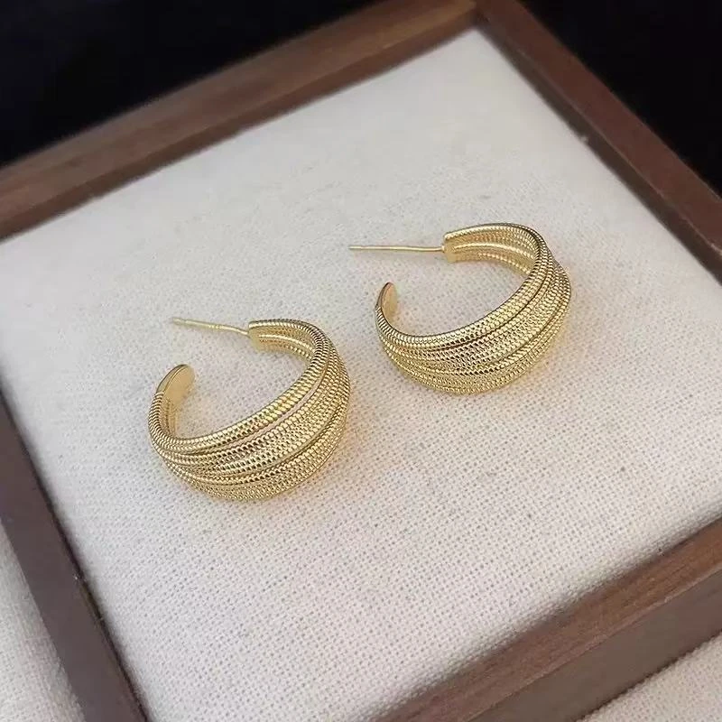 铜合金耳饰 925银针镂空拉丝金色C圈耳钉轻奢高级欧美百搭