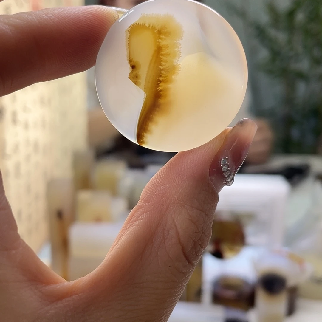 玛瑙/玉髓未镶嵌珠宝奇石