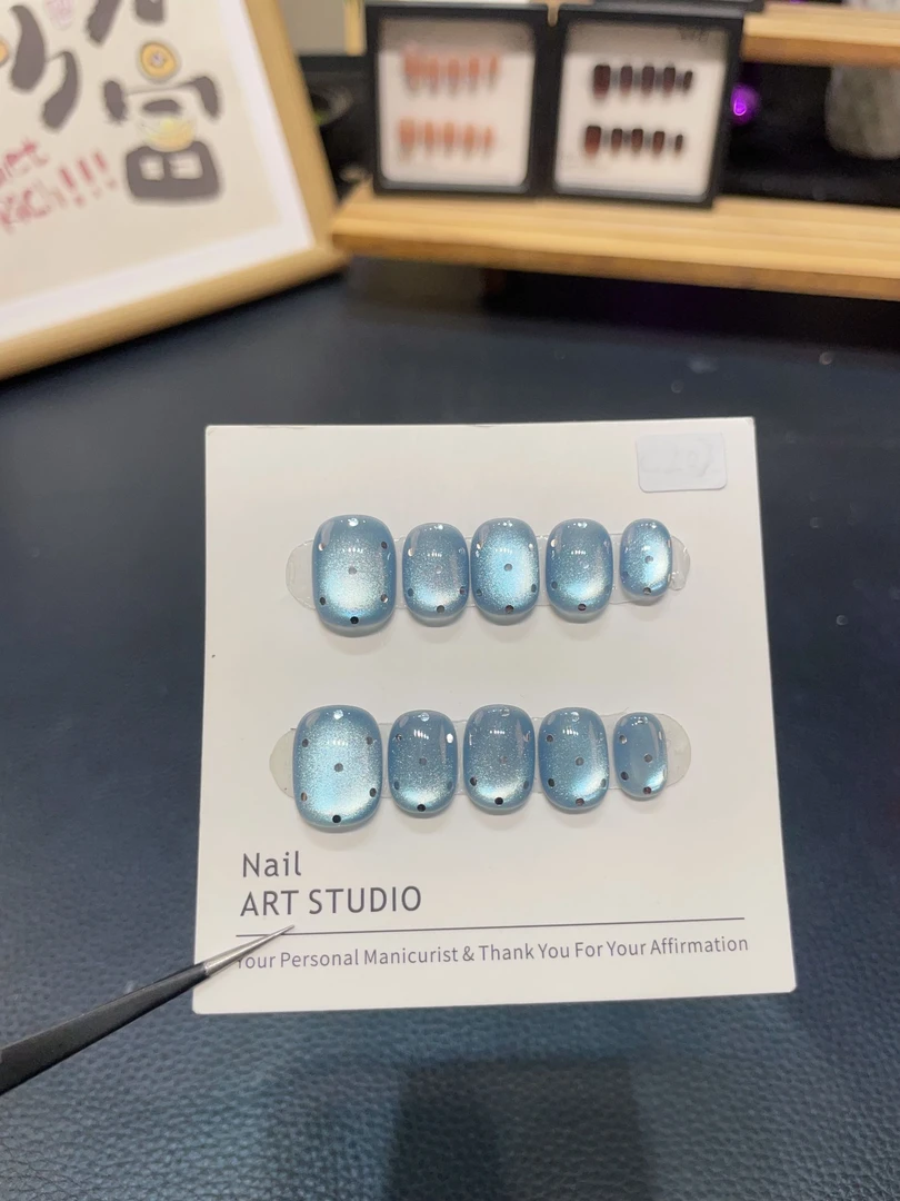 上新【冰川蓝】纯手工穿戴甲猫眼短甲气质款美甲十片装