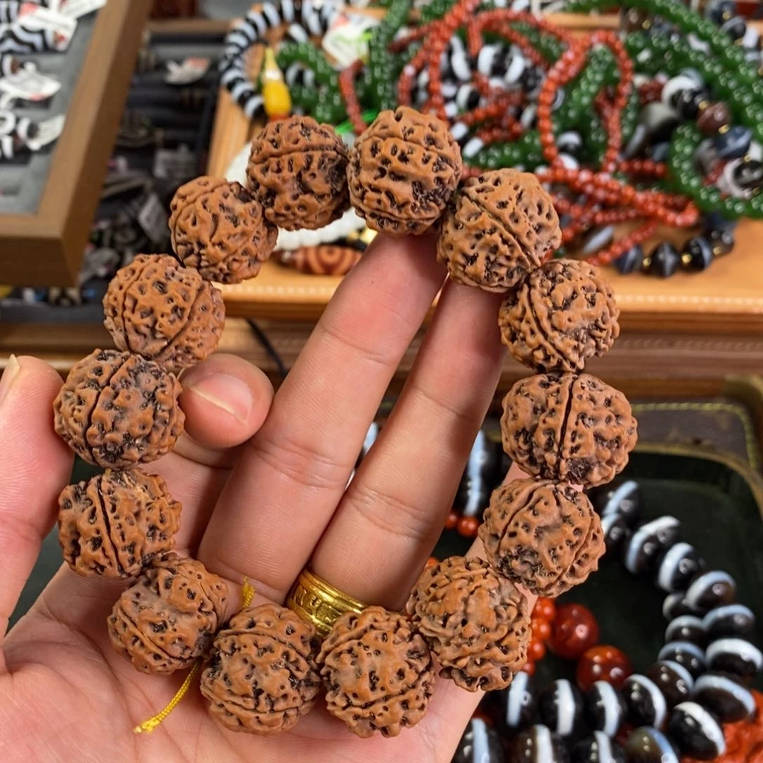 金刚菩提吊坠噜啦啦噜啦啦噜啦啦噜啦啦