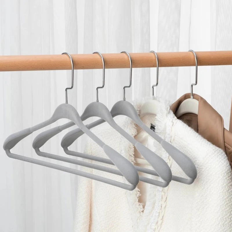 亚洲壁挂式免安装带夹子双杆式成人衣架晾衣架家用防滑无痕挂衣架