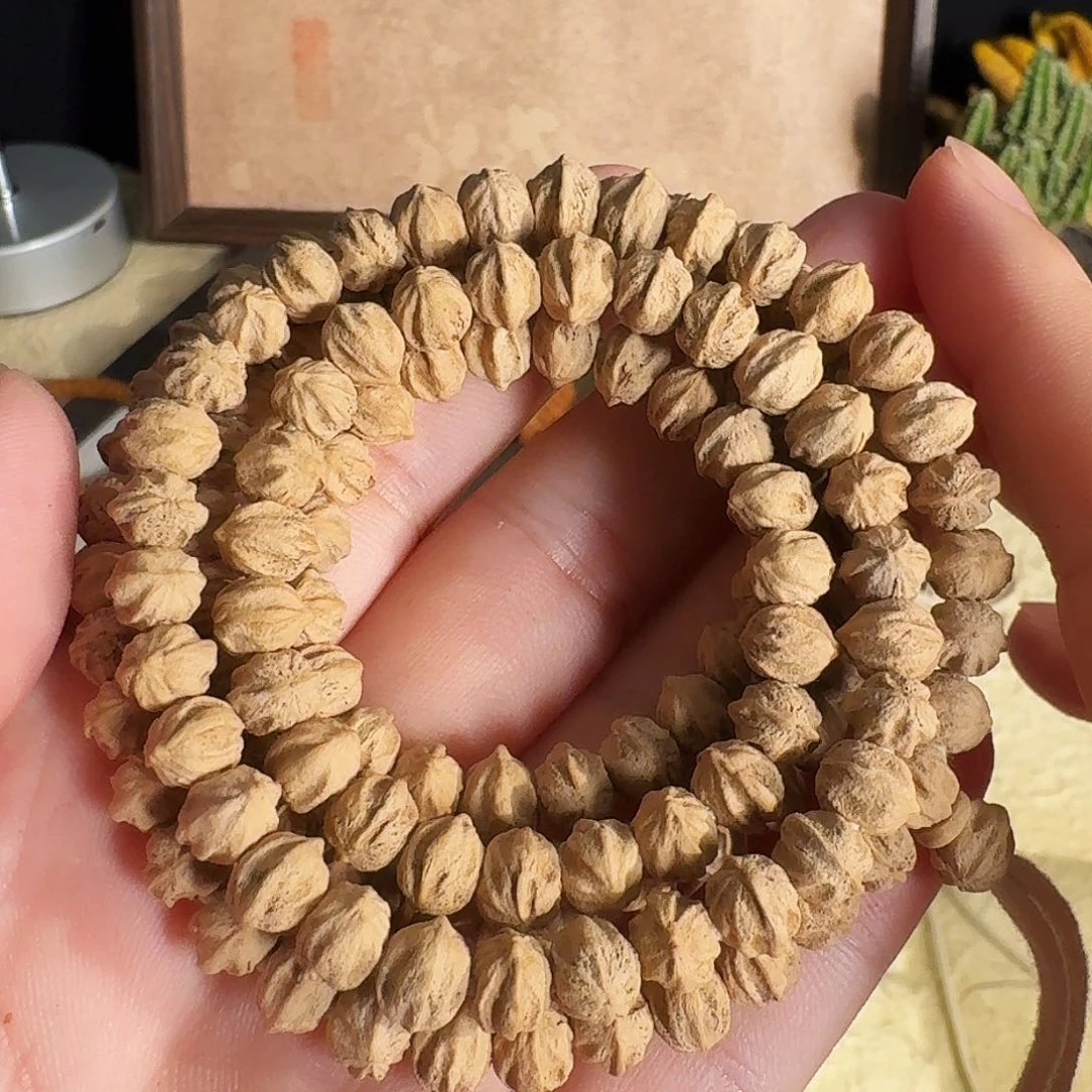 柏香籽/百香籽吊坠你**字澜鲨