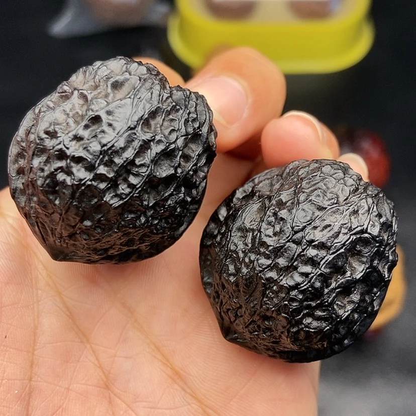 【闪购商品】把件文玩核桃37尺蛇皮元宝