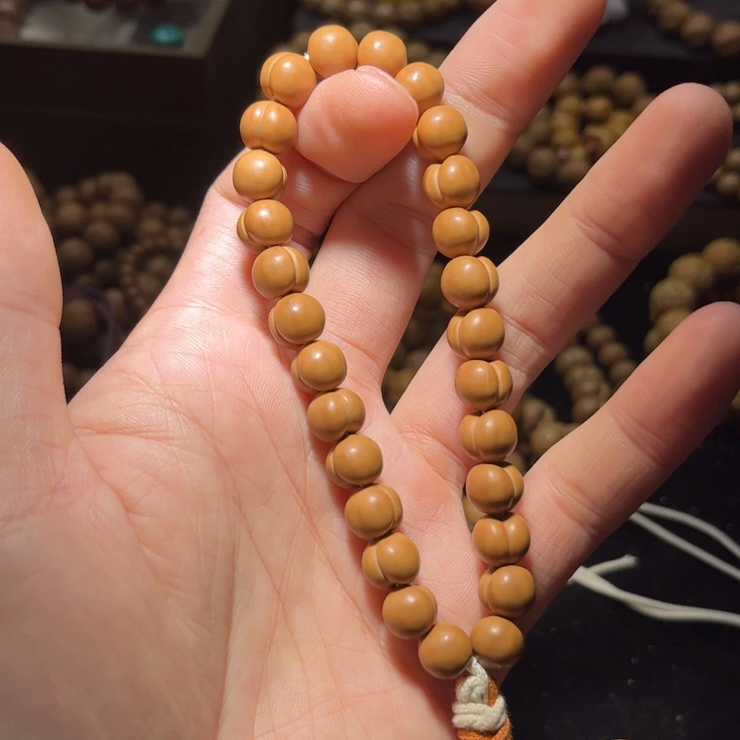 吊坠猴头核桃10+小屁桃全品无瑕无药