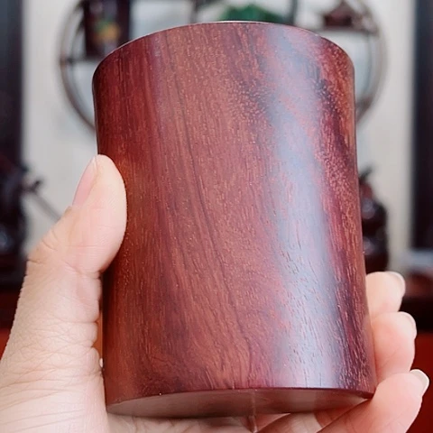 木小叶紫檀素筒。。。。。。