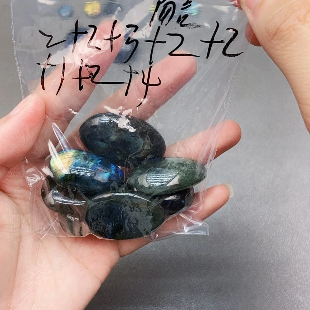 而***言颈饰银S925镶嵌紫晶