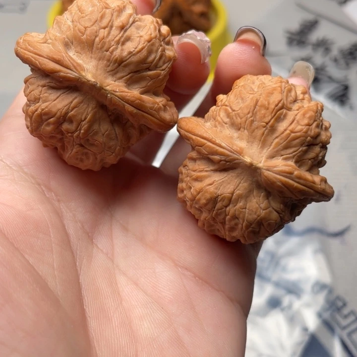 骑***移吊坠文玩核桃血麒麟40
