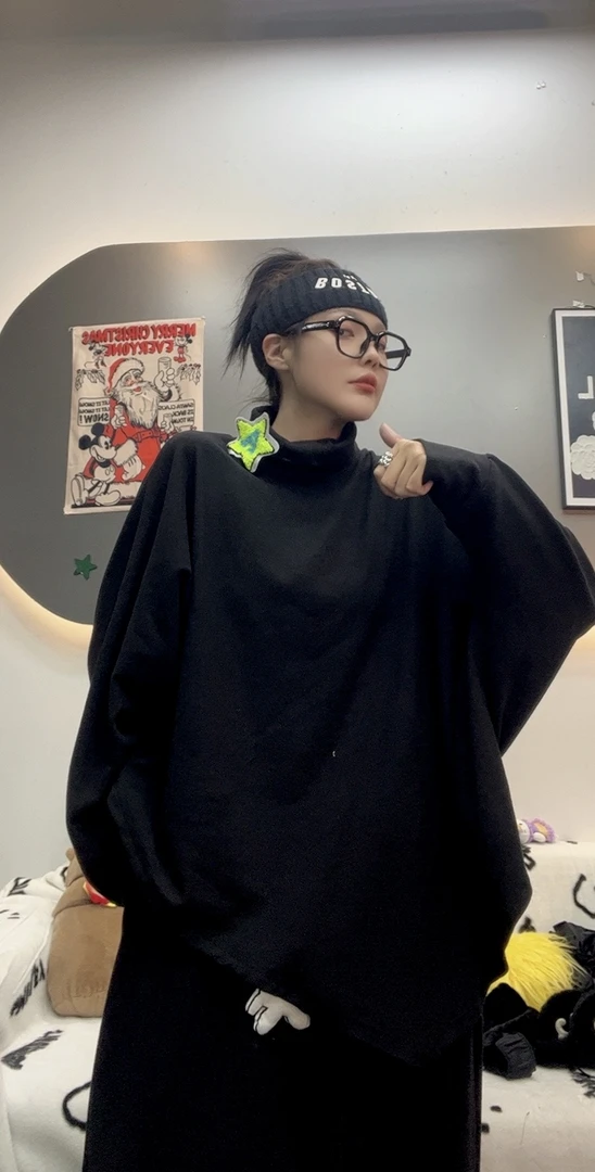 Laurins原创宽松慵懒星星高领打底上衣