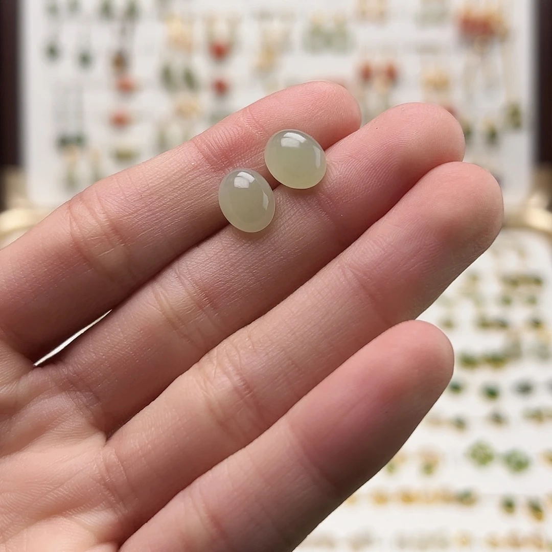 银S925镀金镶嵌和田玉耳饰