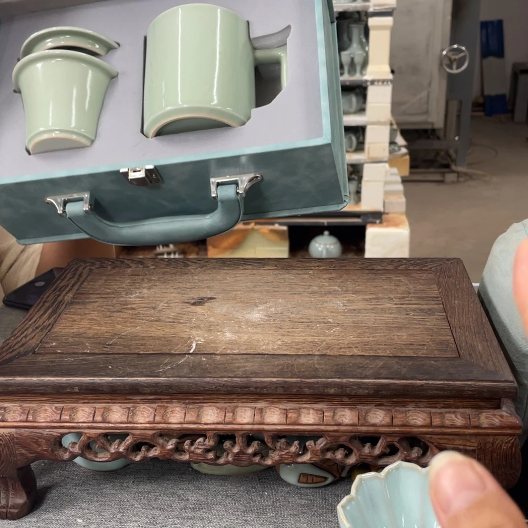 瓷片翠青釉大义茶水分离杯(礼盒装)