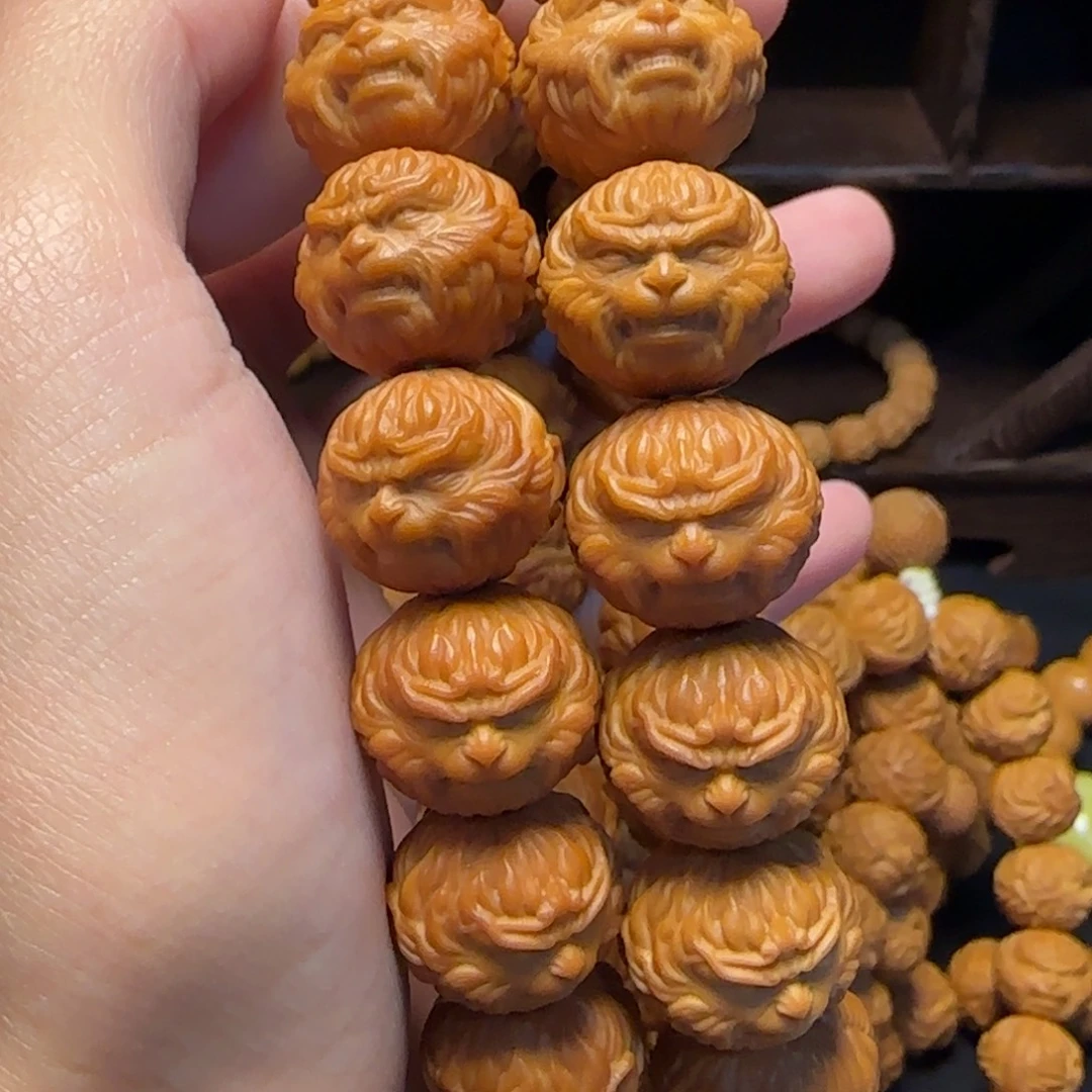 落***叶吊坠猴头核桃猴头