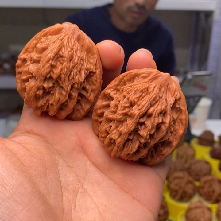 吊坠文玩核桃文玩核桃虎头44～