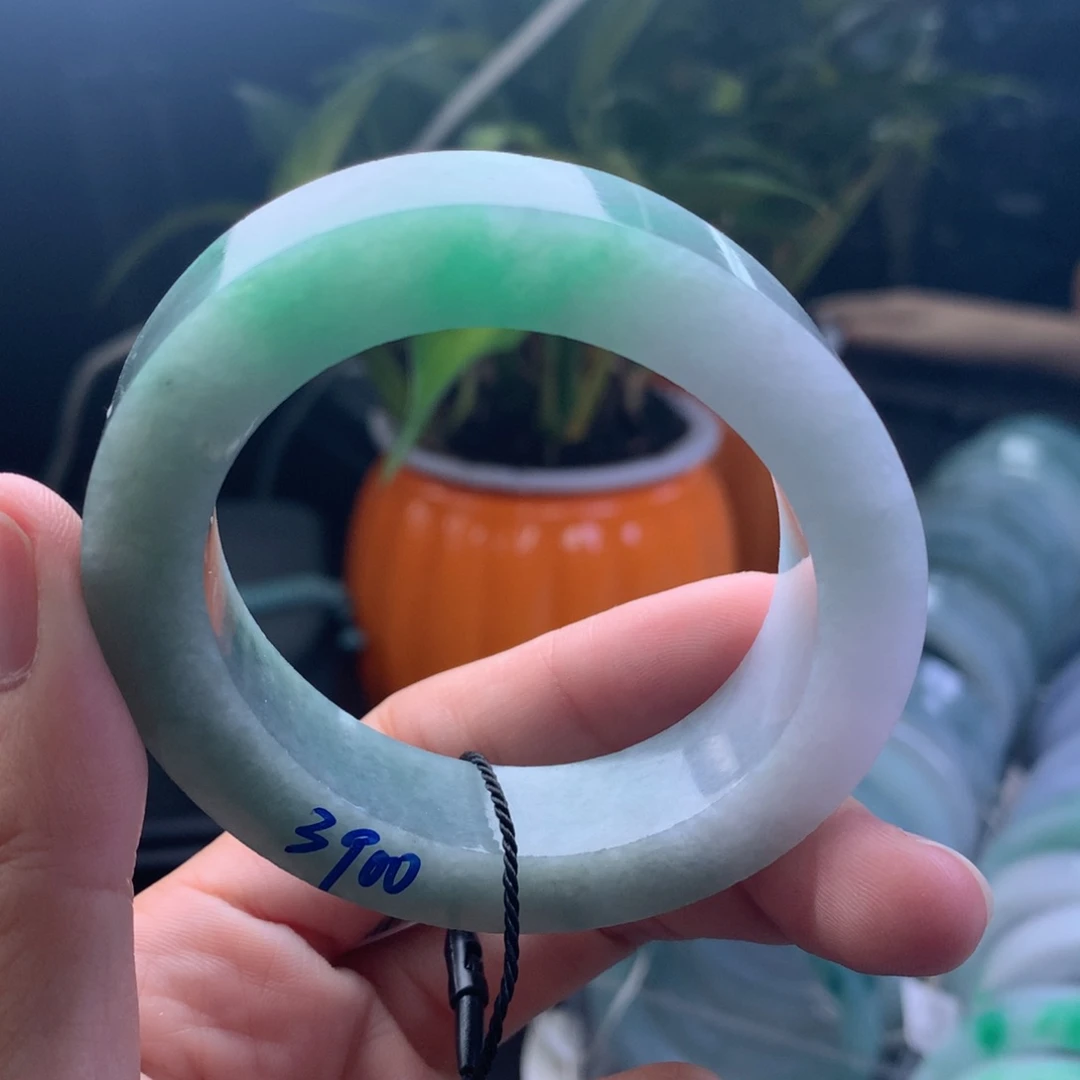 定制翡翠未镶嵌55圈