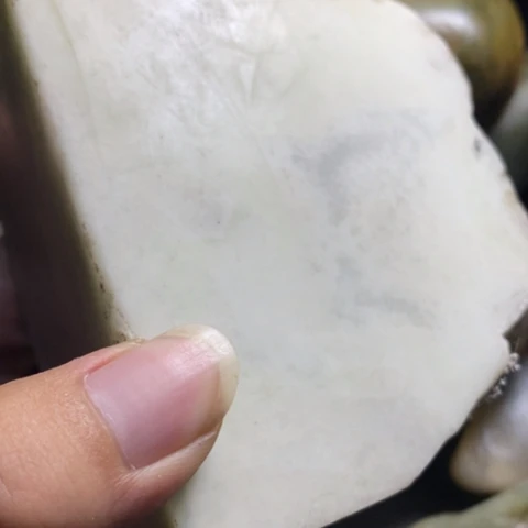 未镶嵌和田玉（糖玉）挂件