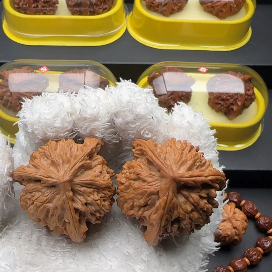 把件文玩核桃盘龙虎头奔全品毕业收藏款44