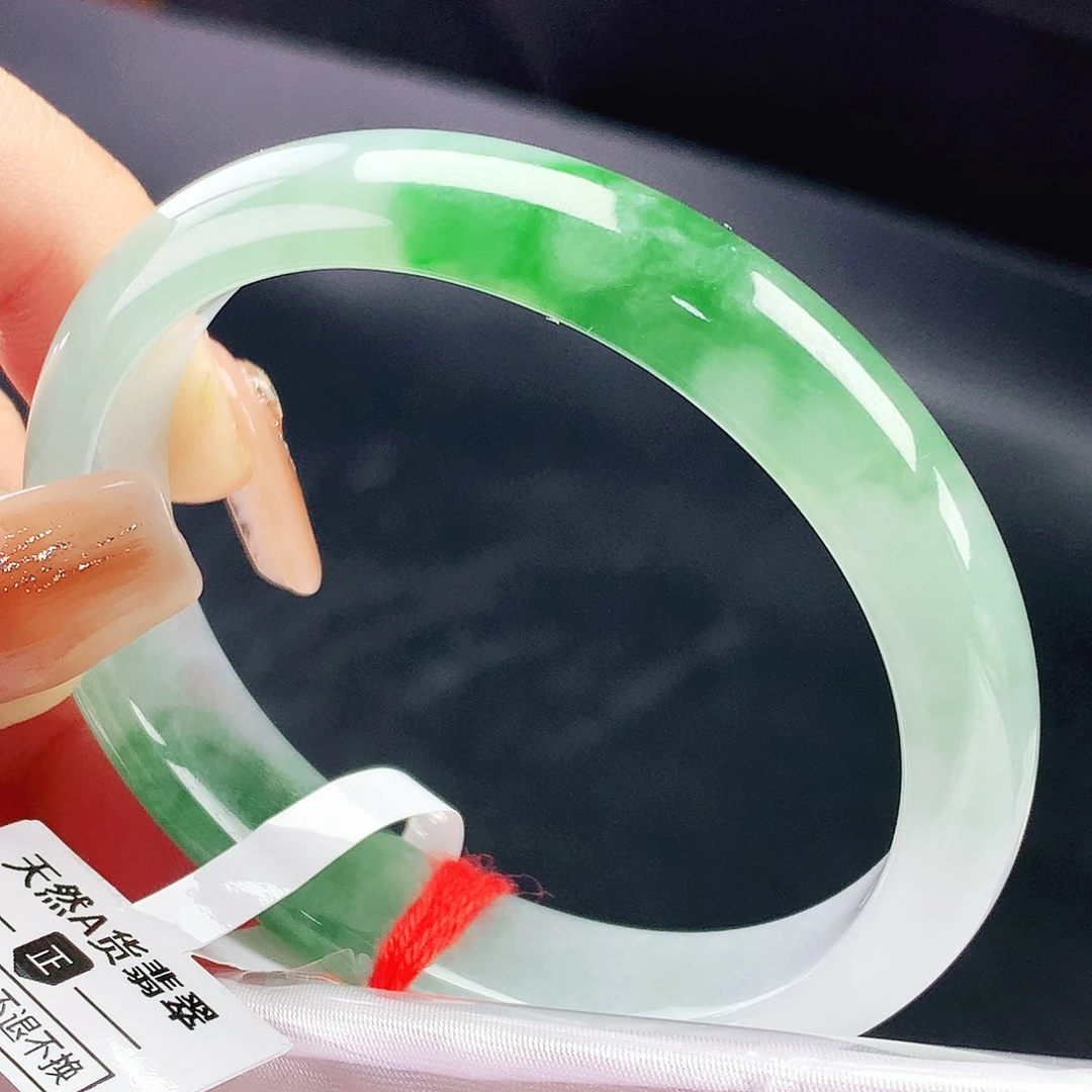 未镶嵌手镯翡翠54贵妃